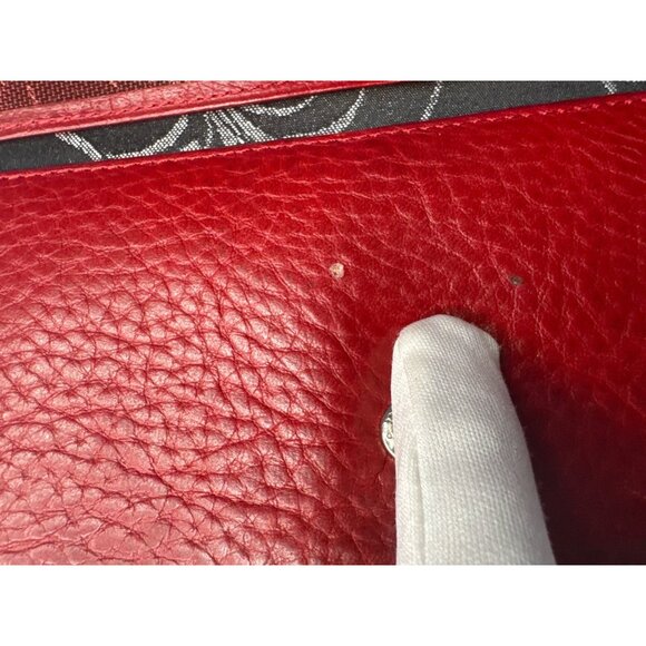 Vintage Red Leather Wallet With Zip Closure - Picture 7 of 13